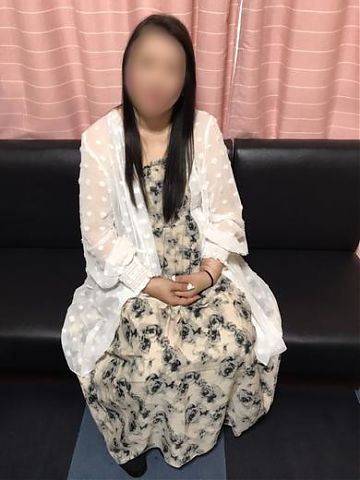 新人あんず奥様♡ズッコリご案内いたします