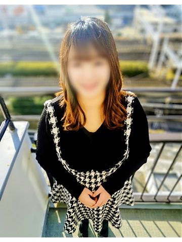 新人こはる奥様☆笑顔がめっちゃかわいい小柄巨乳奥様♪