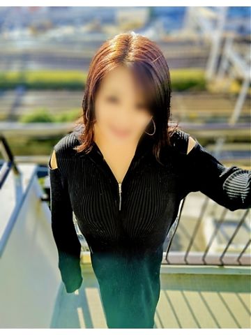 えな奥様♡めっちゃ美人♪案内いたします☆