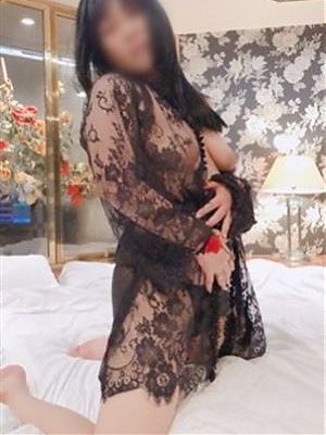 あつこ奥様☆生撮り写真公開中です！