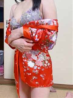 色白な妖艶な熟女☆白石　はづき奥様出勤です！